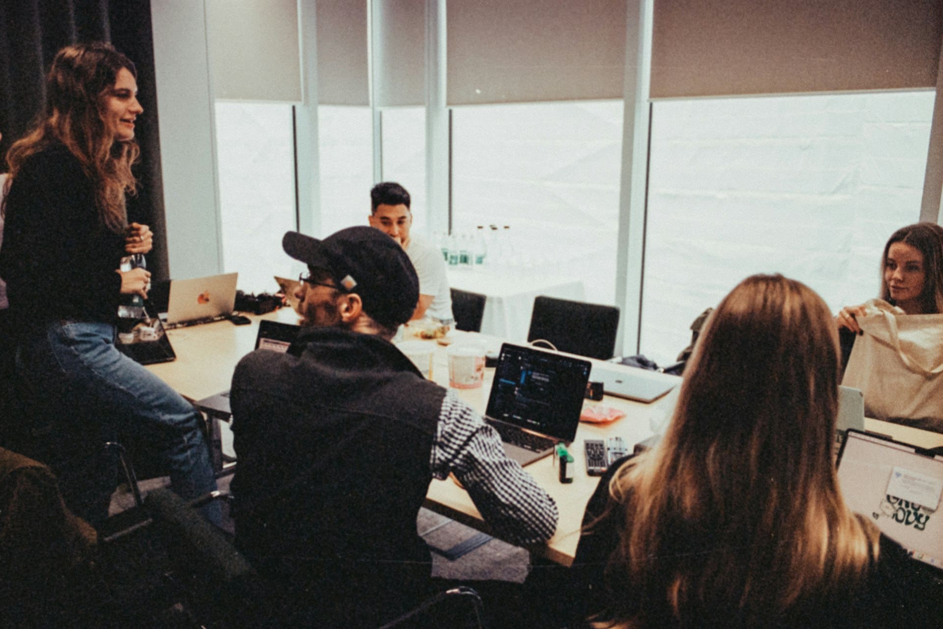 Claude Academy: por que a Anthropic aposta em capacitação em IA (e o que copiar dela)